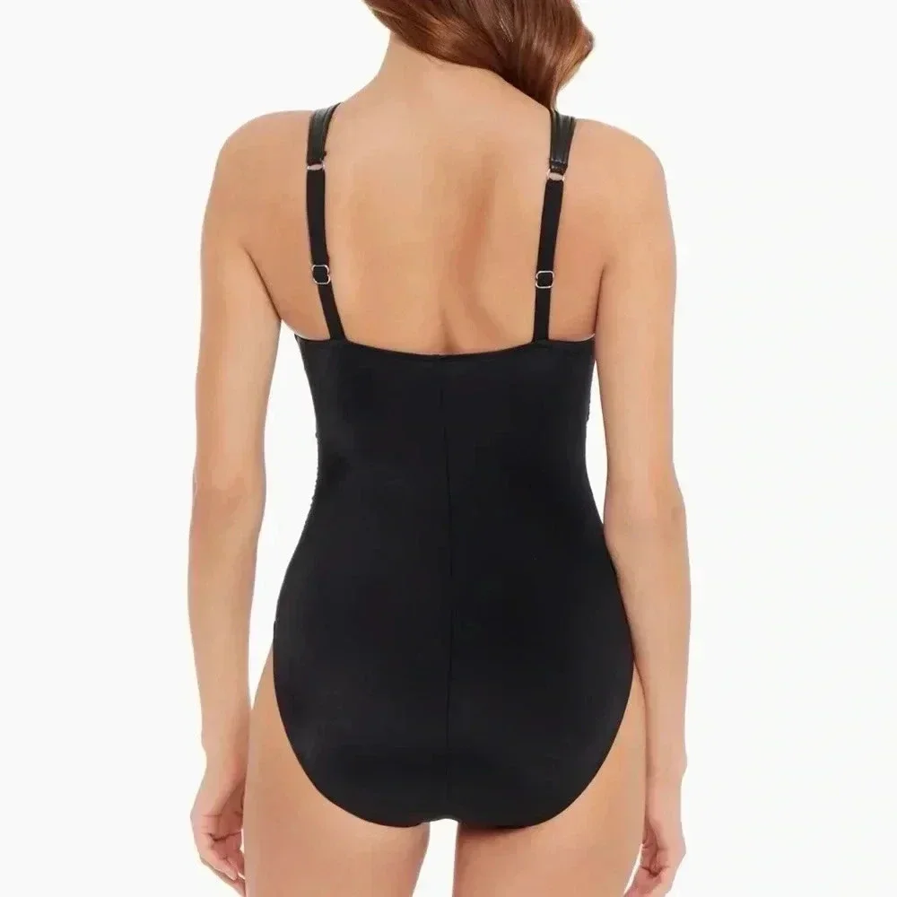 Magicsuit new without